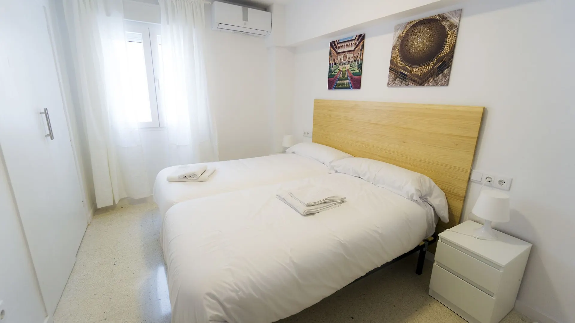 Teodosio Grand Home Σεβίλλη 0*,